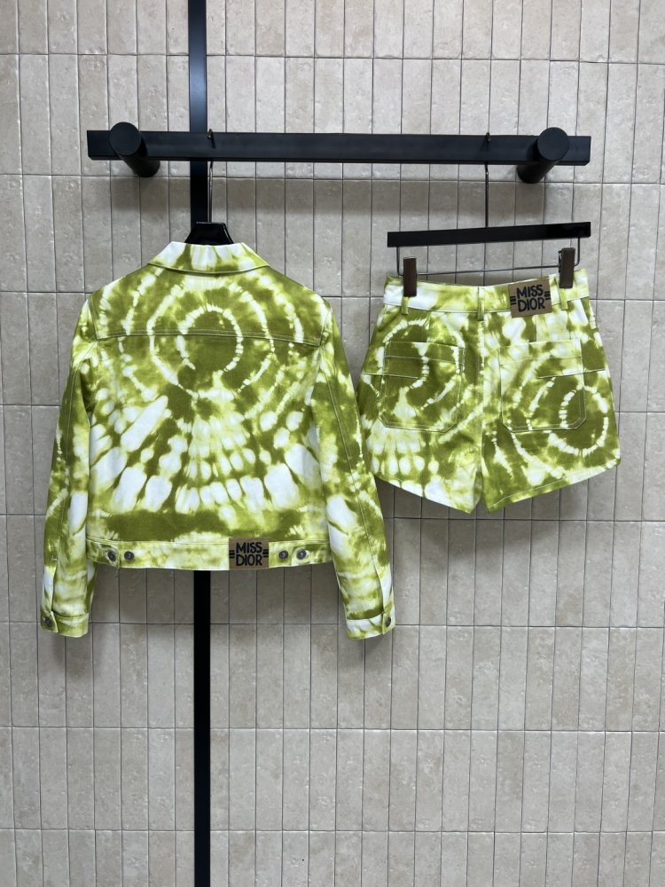 Костюм жіночий фото 7