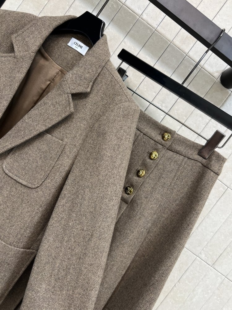 Костюм жіночий фото 7