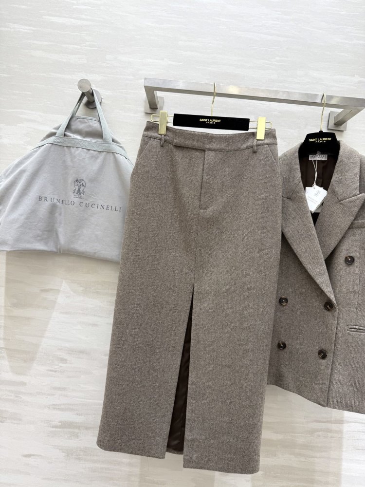 Костюм женский фото 7