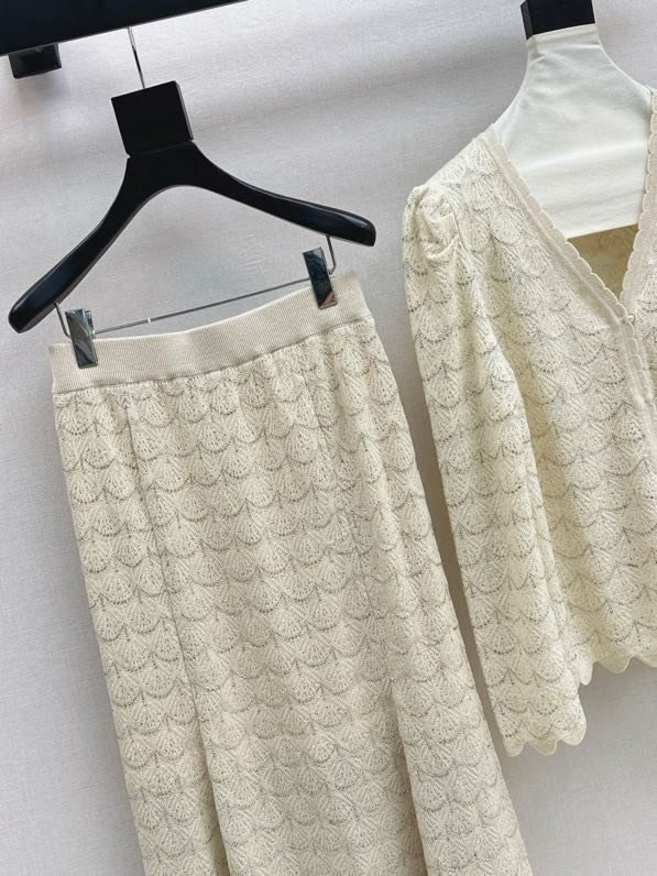 Костюм женский фото 7