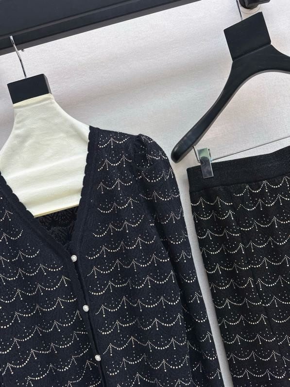 Костюм женский фото 7