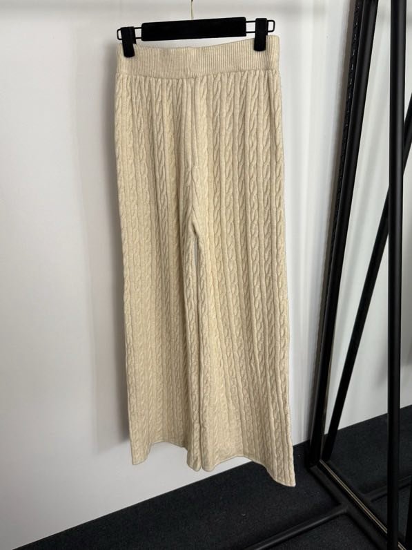 Костюм жіночий фото 7