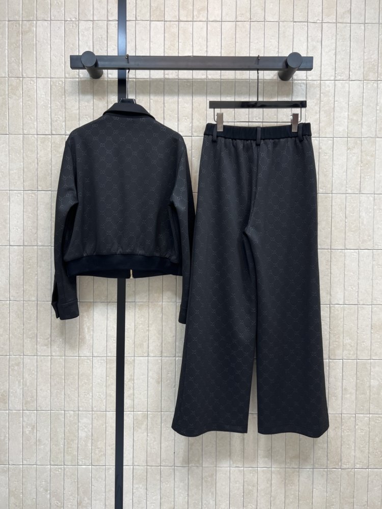 Костюм женский фото 7