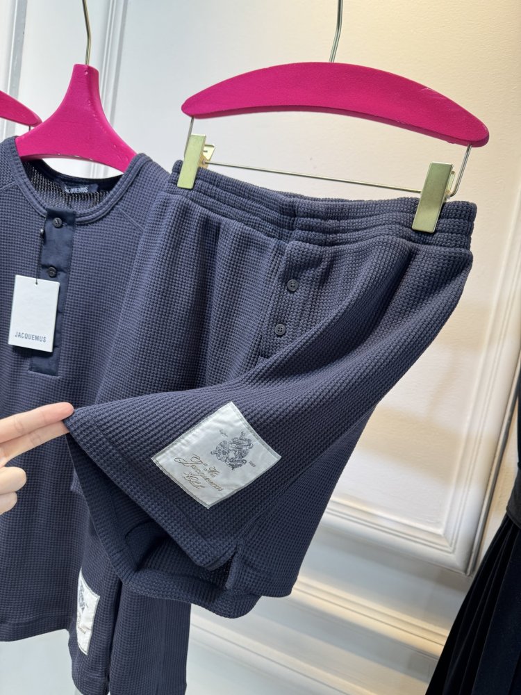 Костюм женский фото 7