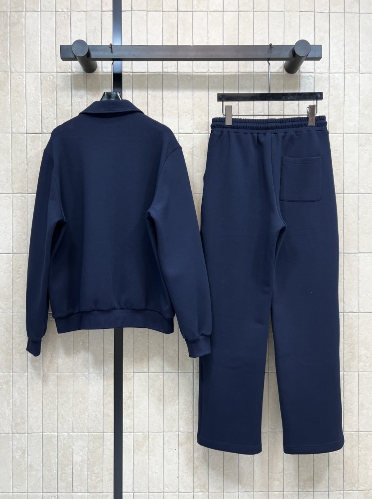 Костюм женский фото 7