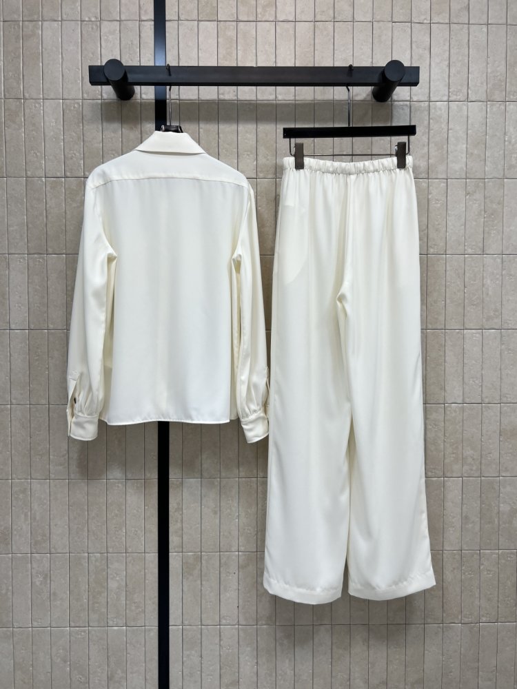 Костюм жіночий фото 7