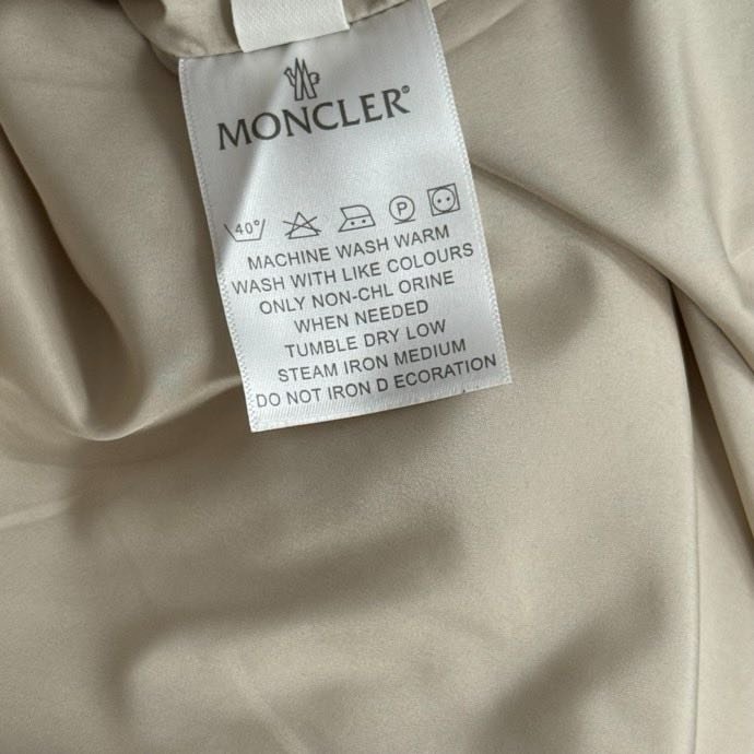 Костюм жіночий фото 7