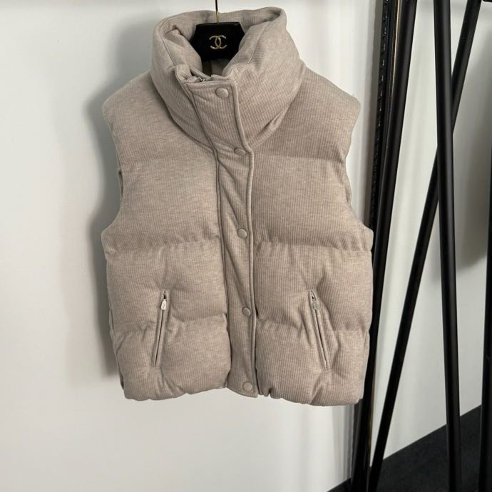 Костюм жіночий фото 7