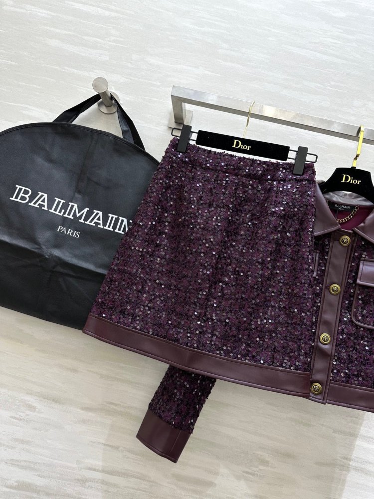 Costume female фото 7