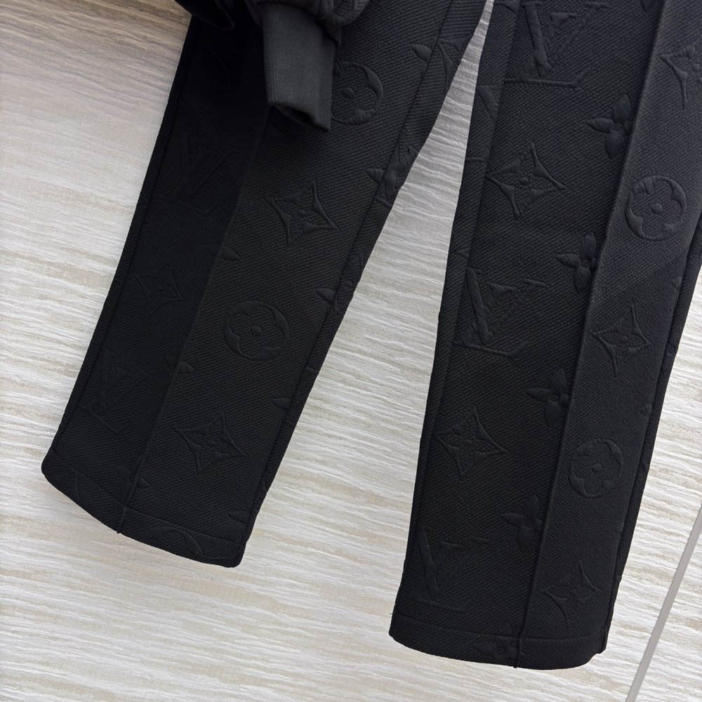 Костюм женский фото 7