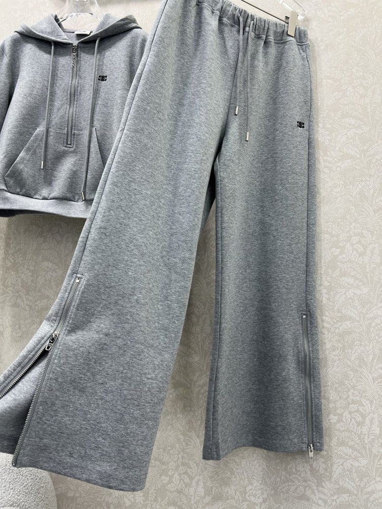 Костюм женский фото 7