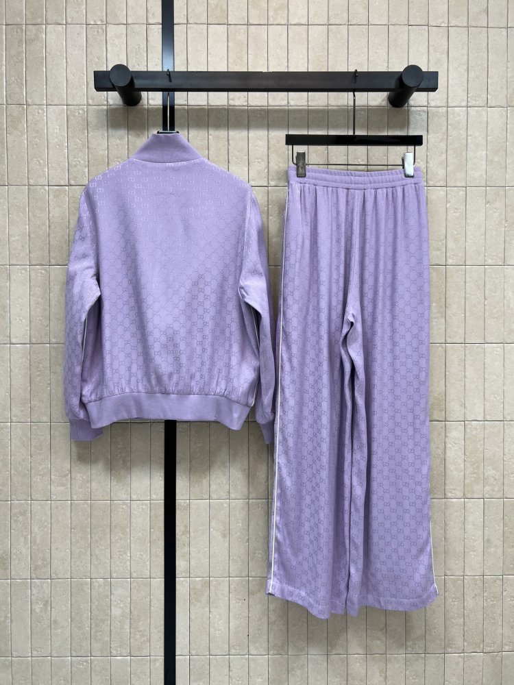 Костюм женский фото 7