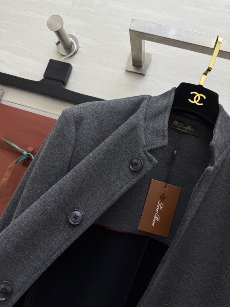 Costume female фото 7