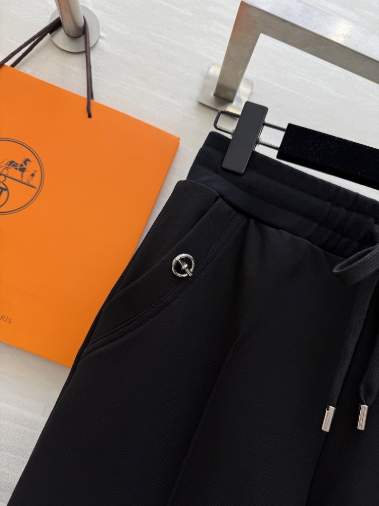 Костюм женский фото 7