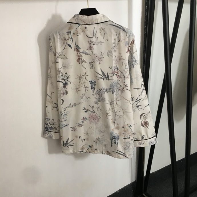 Костюм женский фото 7