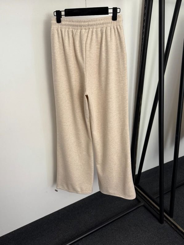 Costume female фото 7