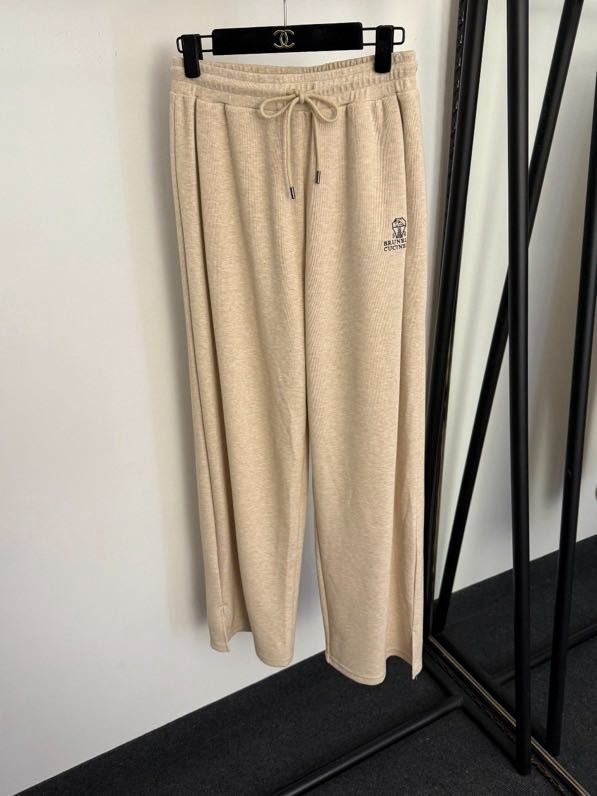 Costume female фото 7