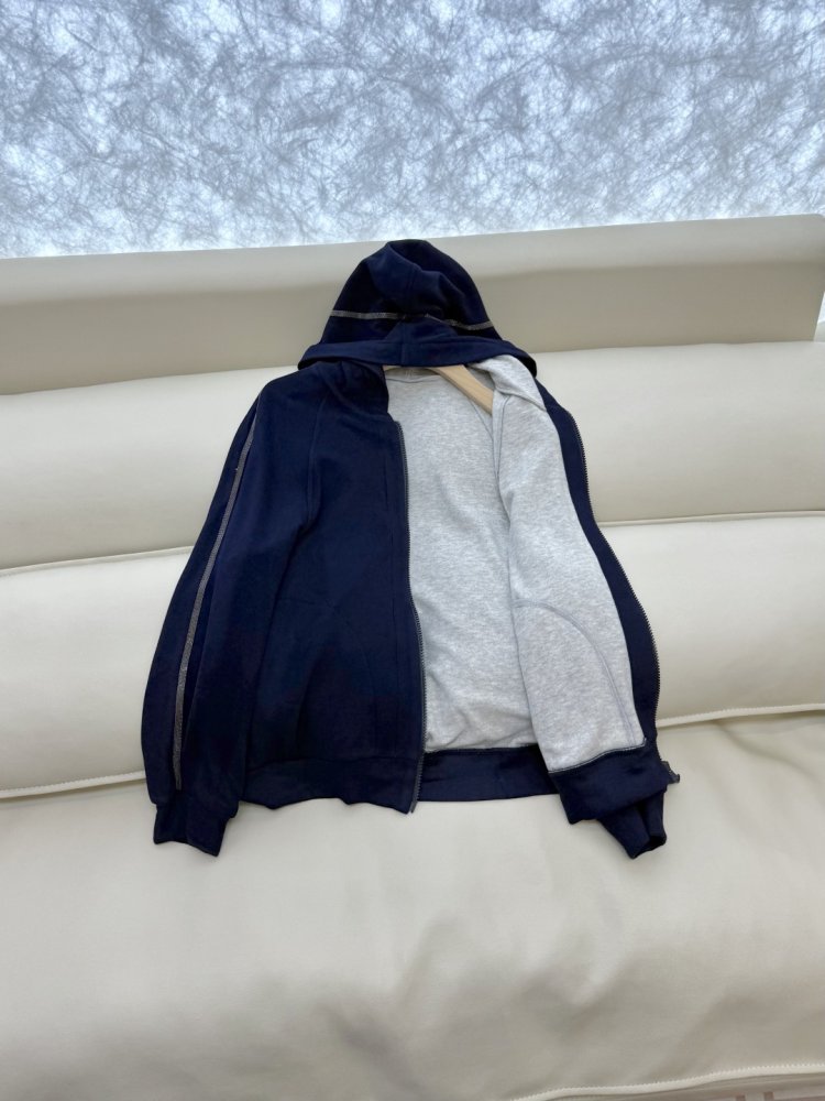 Костюм женский фото 7