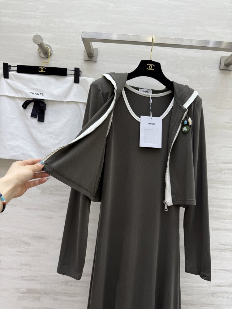 Костюм женский фото 7