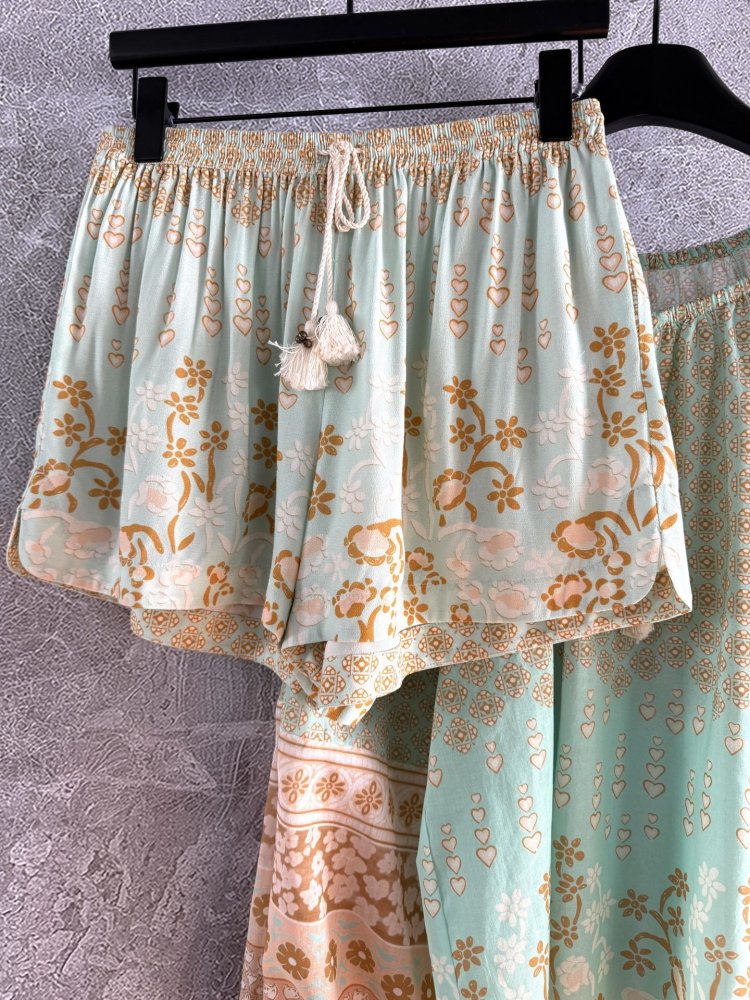 Костюм женский фото 7