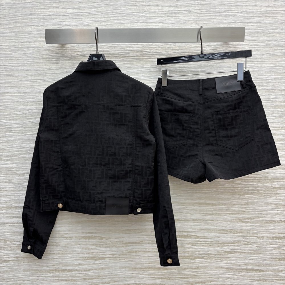 Costume female фото 8