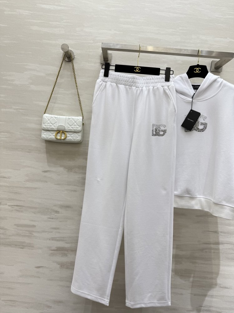 Костюм жіночий фото 8