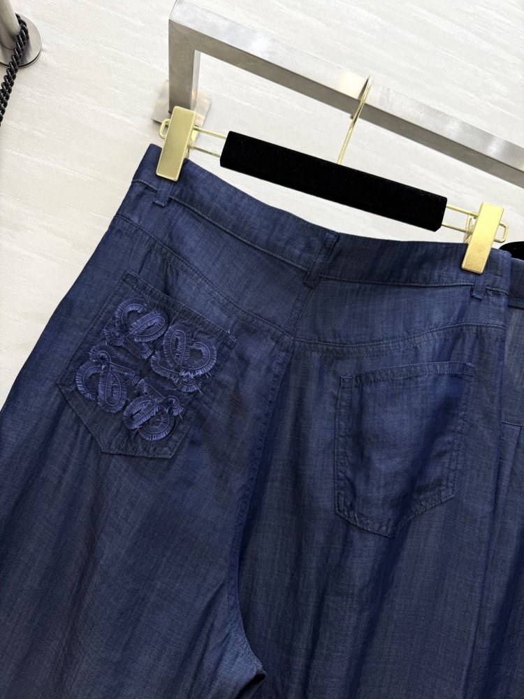 Костюм женский фото 8