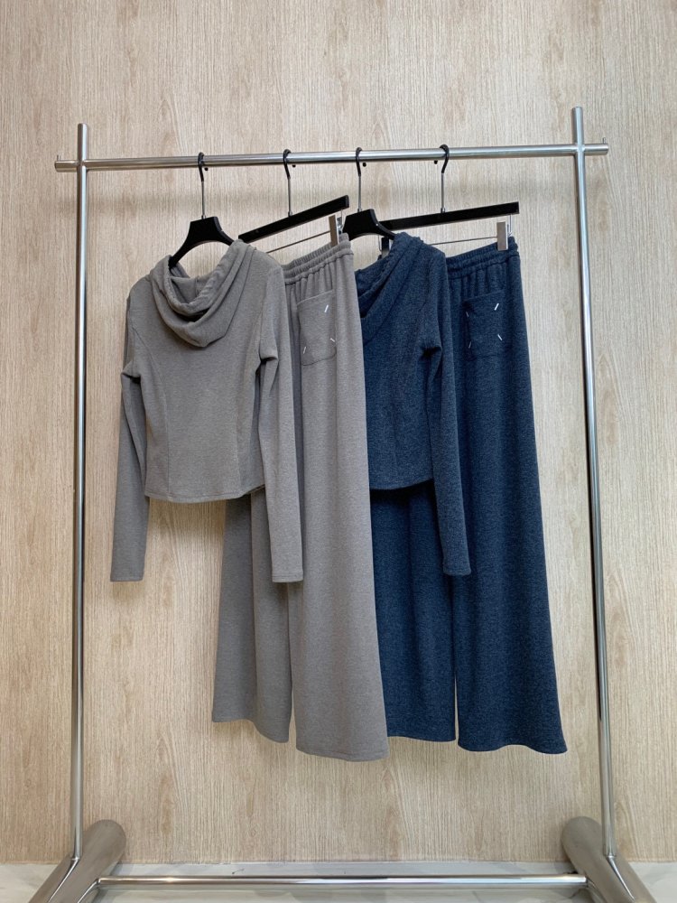 Костюм женский фото 8