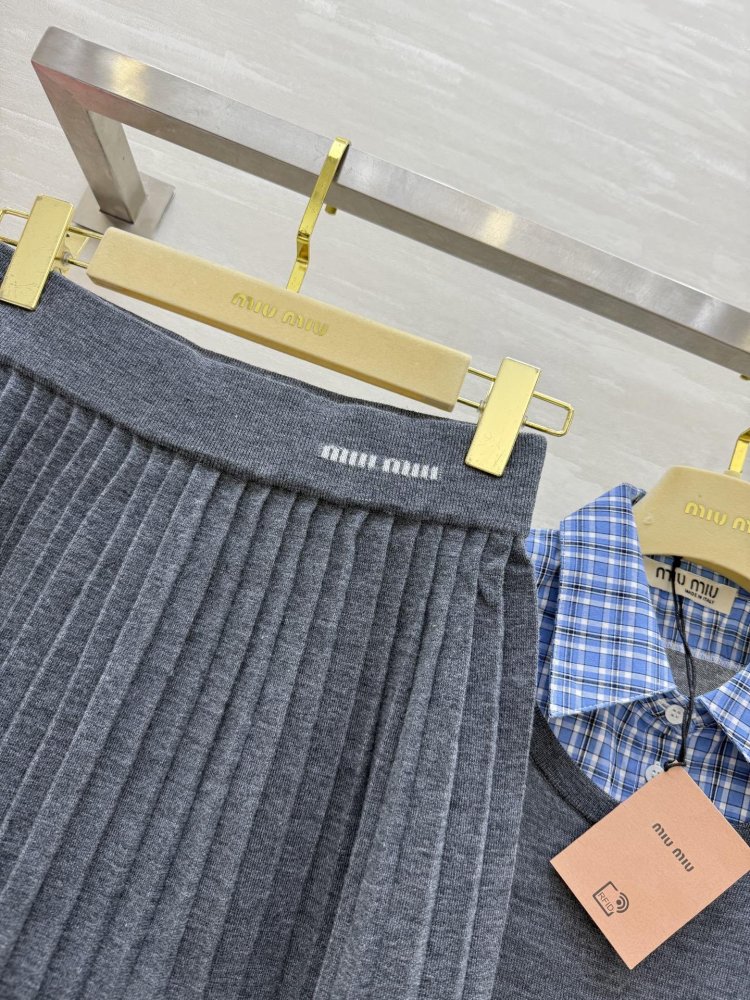 Костюм жіночий фото 8