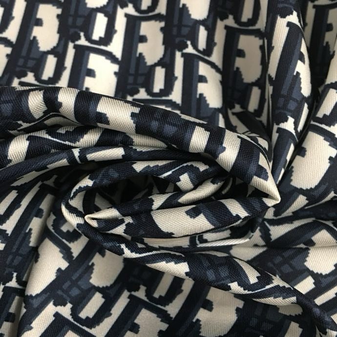 Костюм женский фото 8