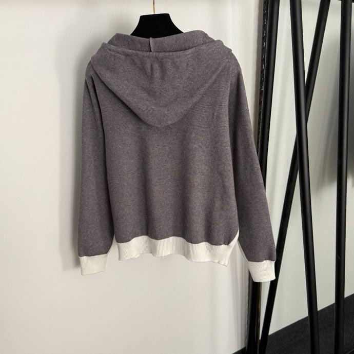 Костюм жіночий фото 8