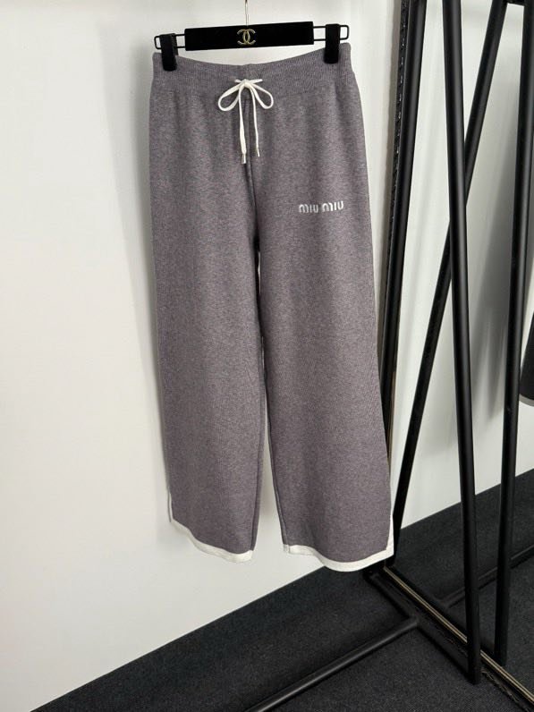 Costume female фото 8