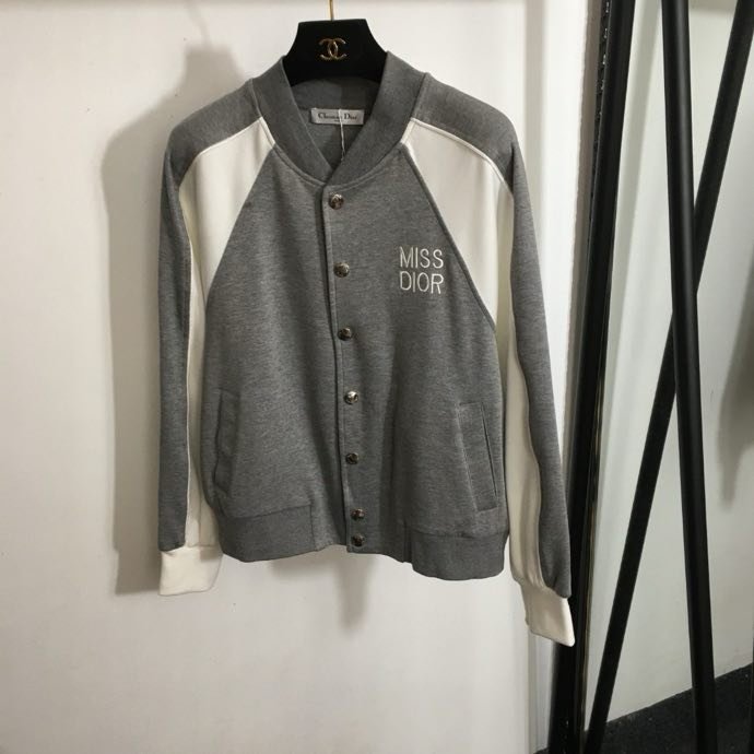 Костюм жіночий фото 8