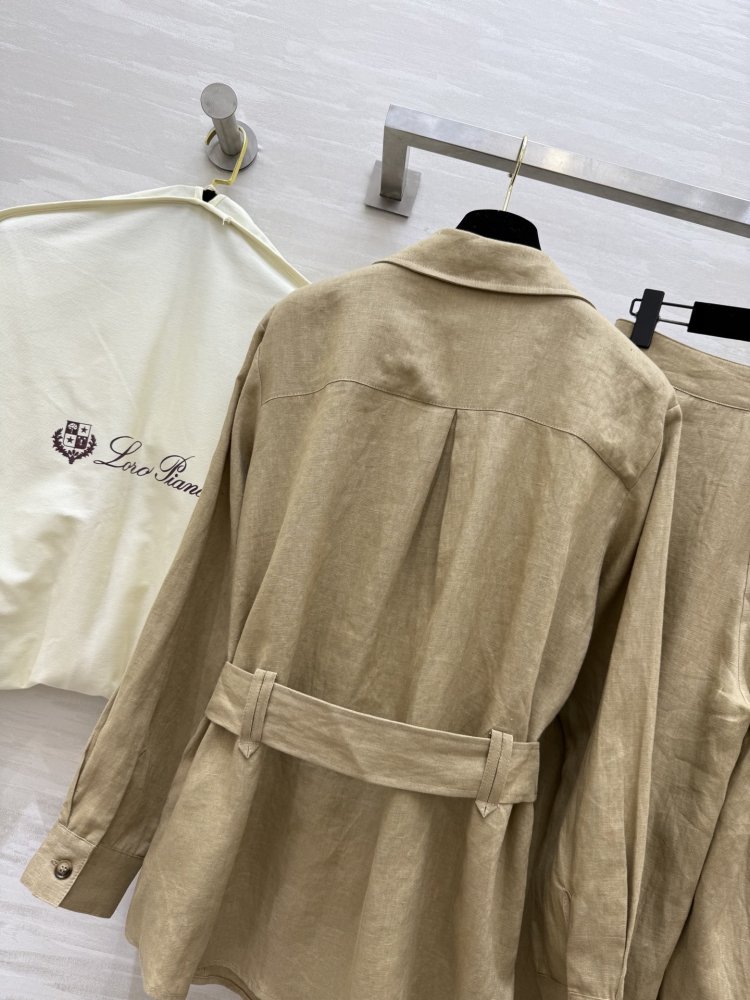 Костюм жіночий фото 8