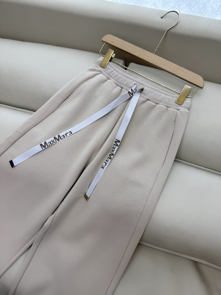 Костюм жіночий фото 8