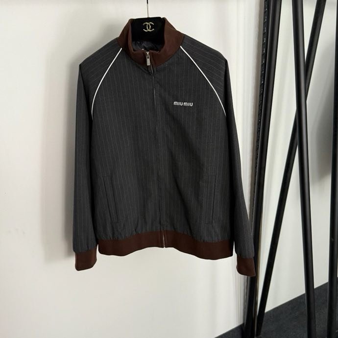 Костюм женский фото 8