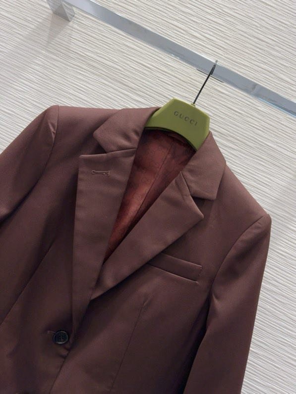 Костюм женский фото 8