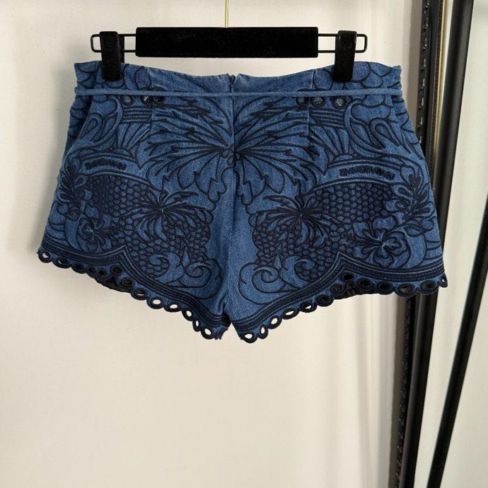 Costume female фото 8