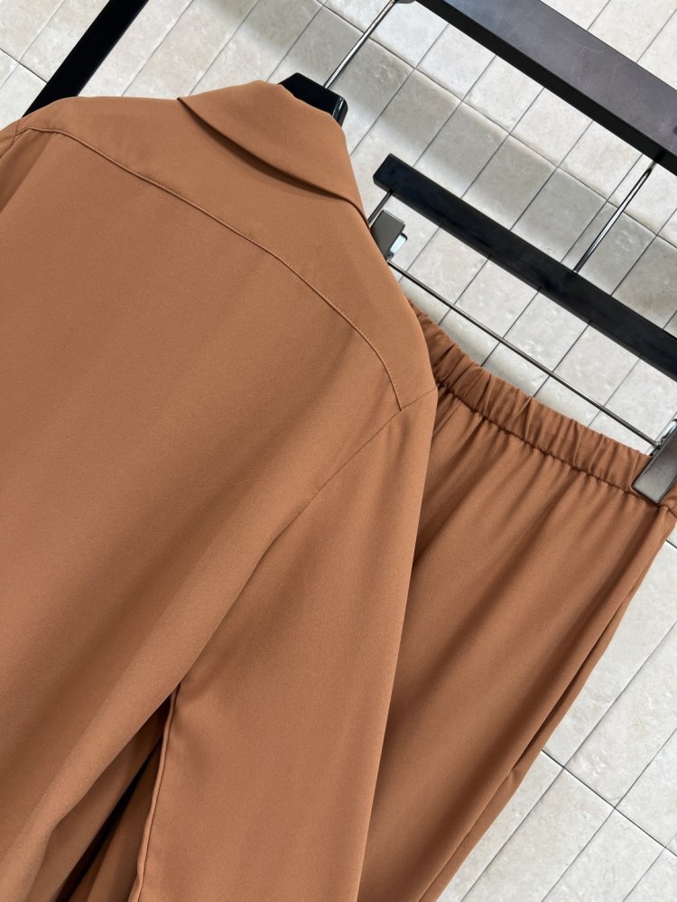 Costume female фото 8