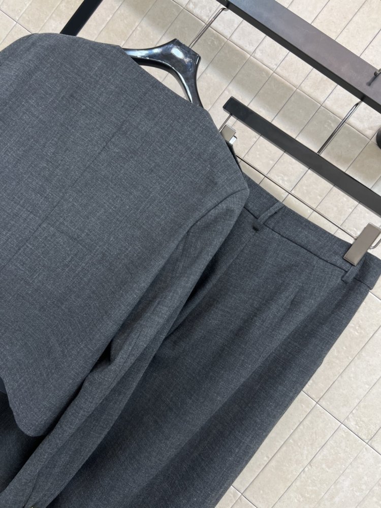 Костюм жіночий фото 8