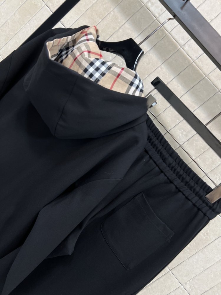 Костюм жіночий фото 8