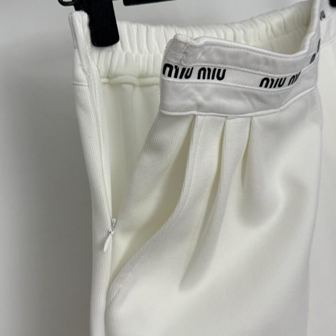 Костюм женский фото 8