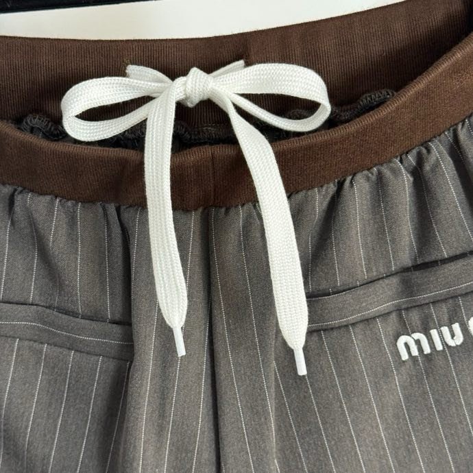 Костюм жіночий фото 8