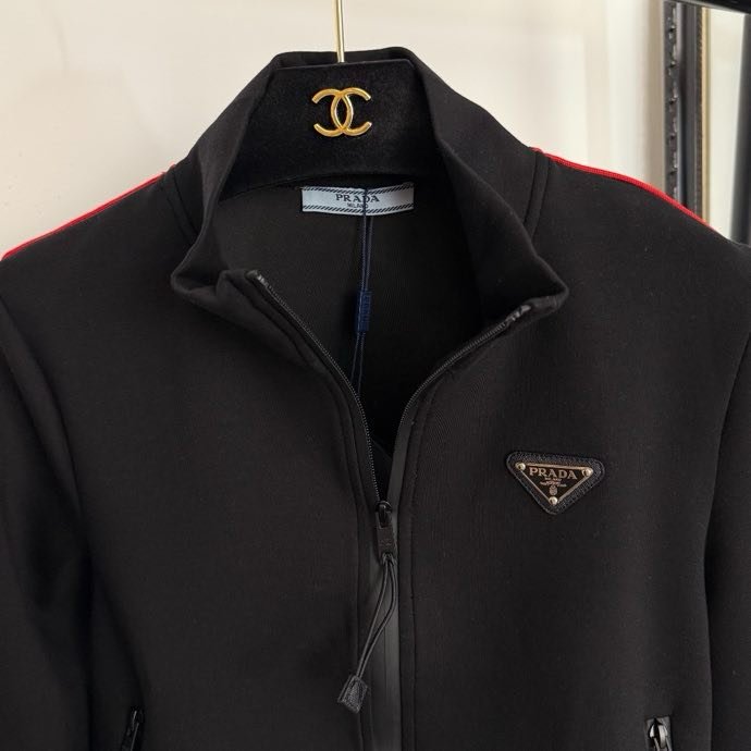 Костюм жіночий фото 8