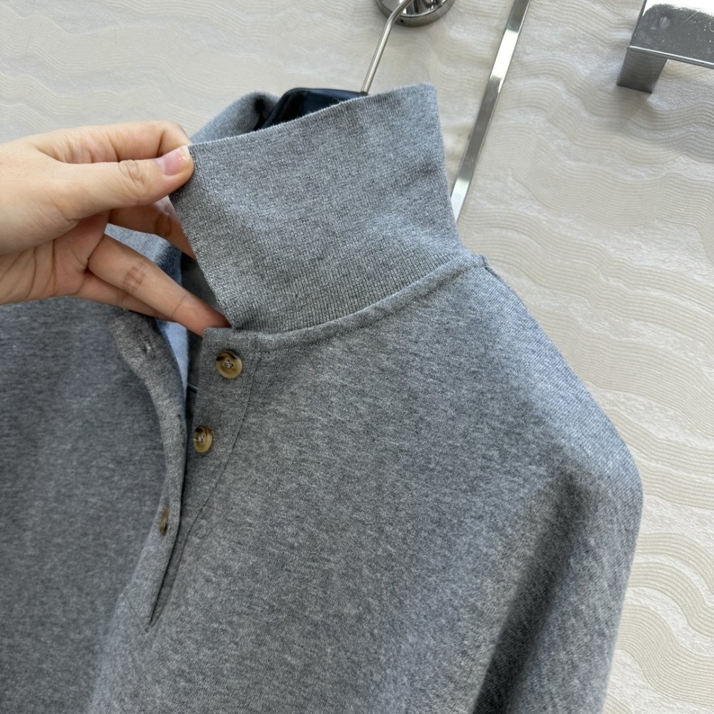 Costume female фото 8