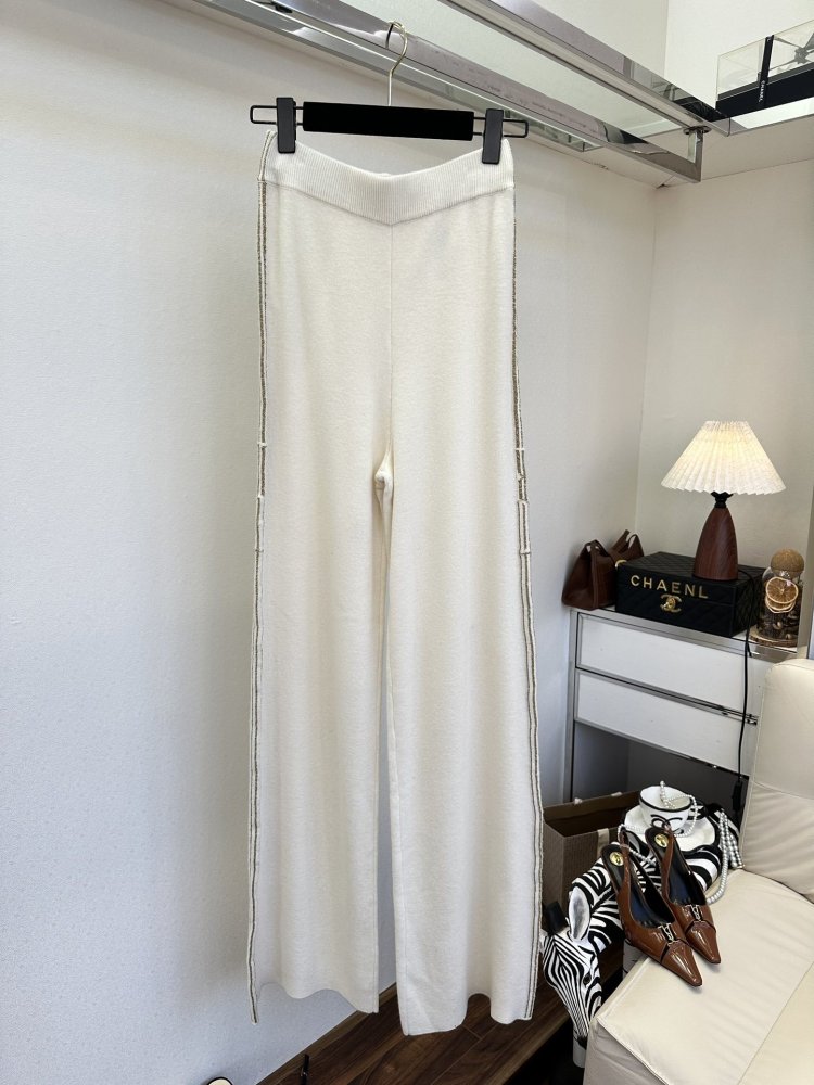 Костюм жіночий фото 8