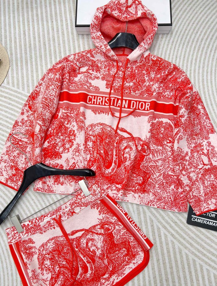 Костюм жіночий фото 8