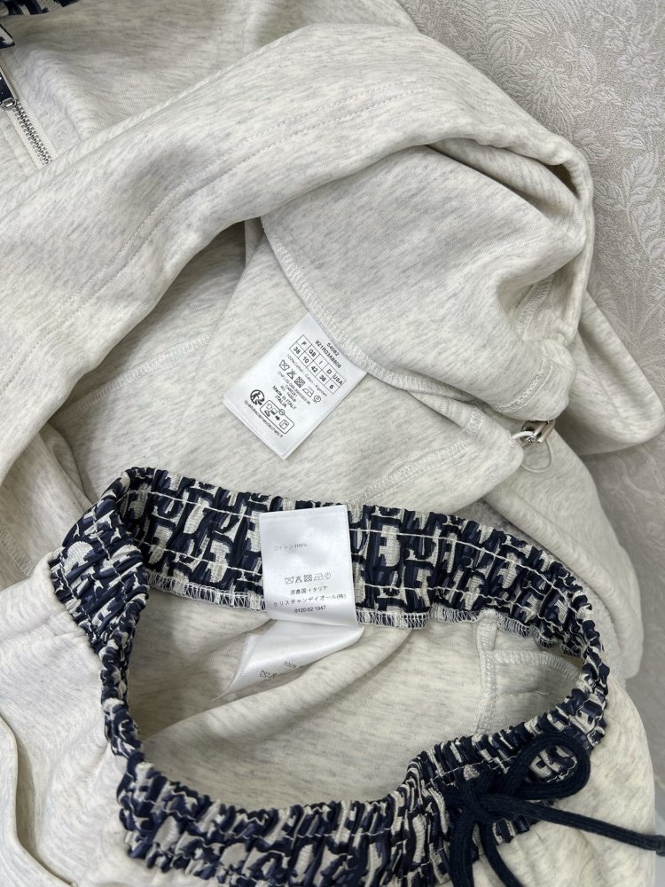 Костюм женский фото 8