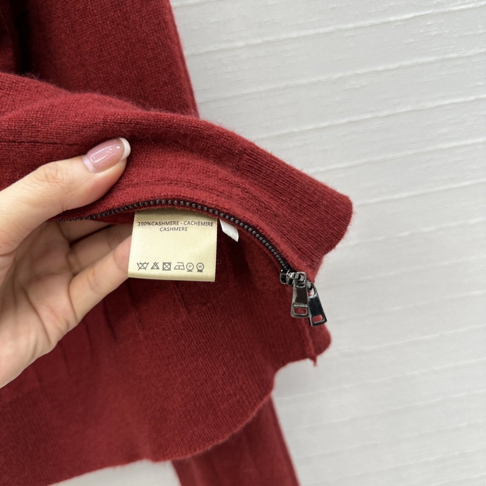 Костюм женский фото 8