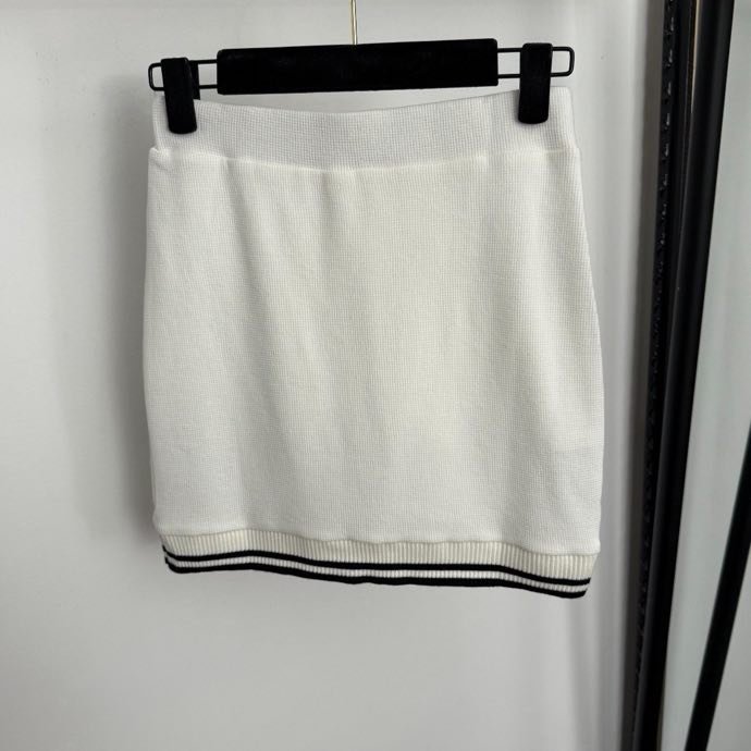 Костюм женский фото 8